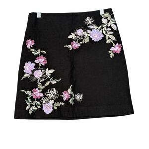 Ann Taylor LOFT Black Floral Embroidered Cotton Mini Skirt Size 2